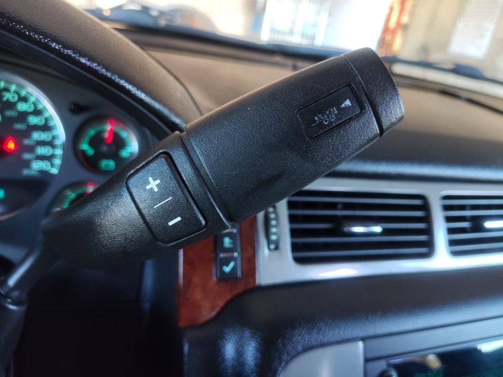 Used Car 2010 Gmc Yukon  Slt For Sale Under $10,000 In Austin, Texas