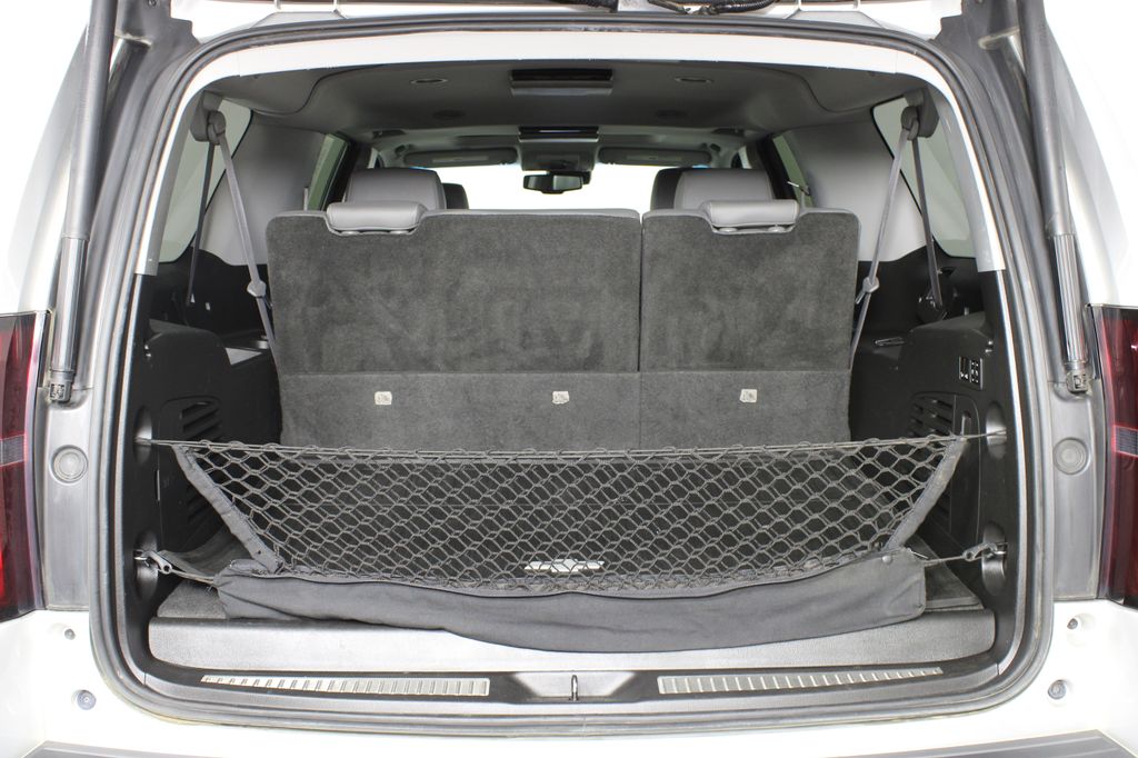 Used 2015 Chevrolet Suburban for sale in 