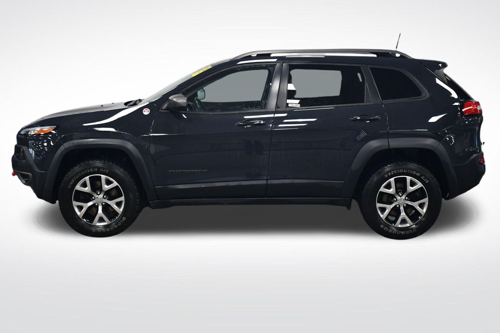 Thumbnail: 2016 Jeep Cherokee - 4
