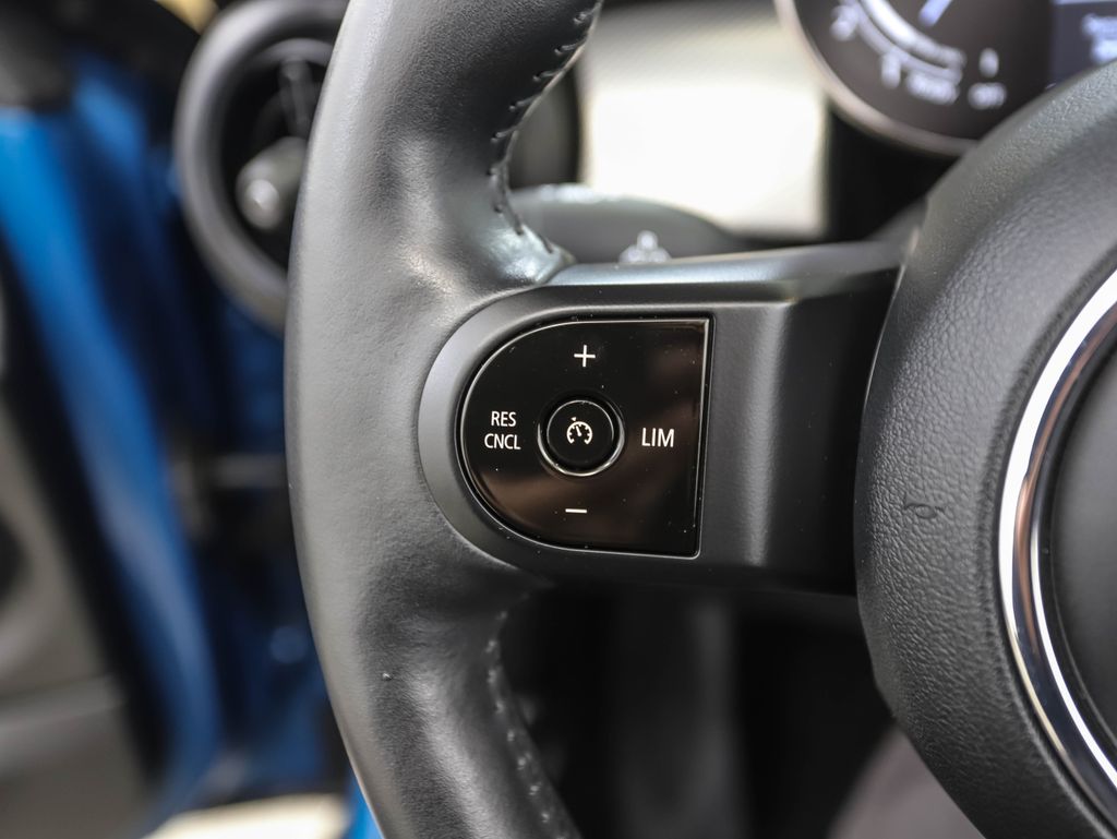 Thumbnail: 2024 MINI Cooper - 12