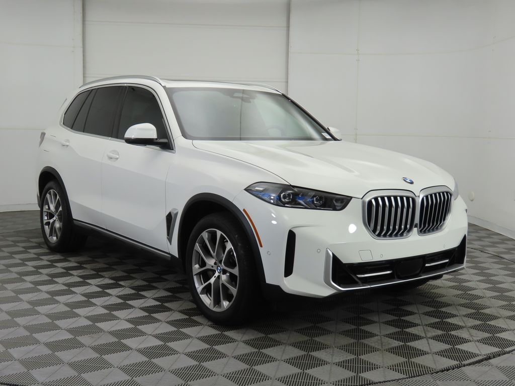Thumbnail: 2024 BMW X5 - 3