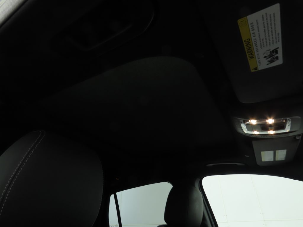 Thumbnail: 2025 Mercedes-Benz GLA - 17