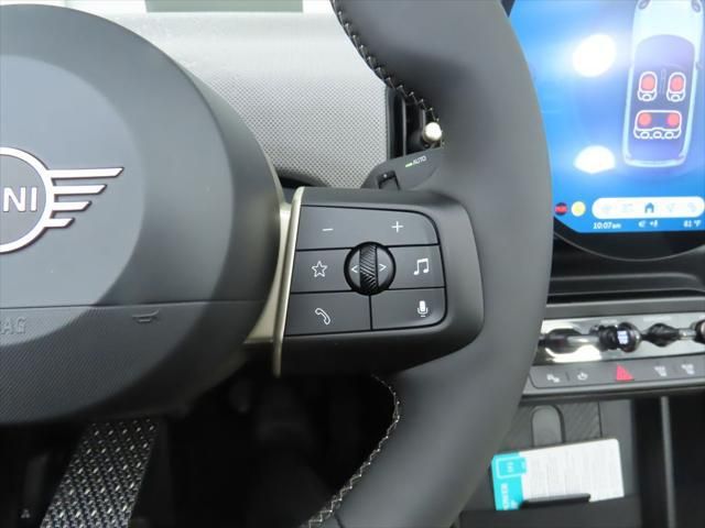 Thumbnail: 2026 MINI Cooper - 21