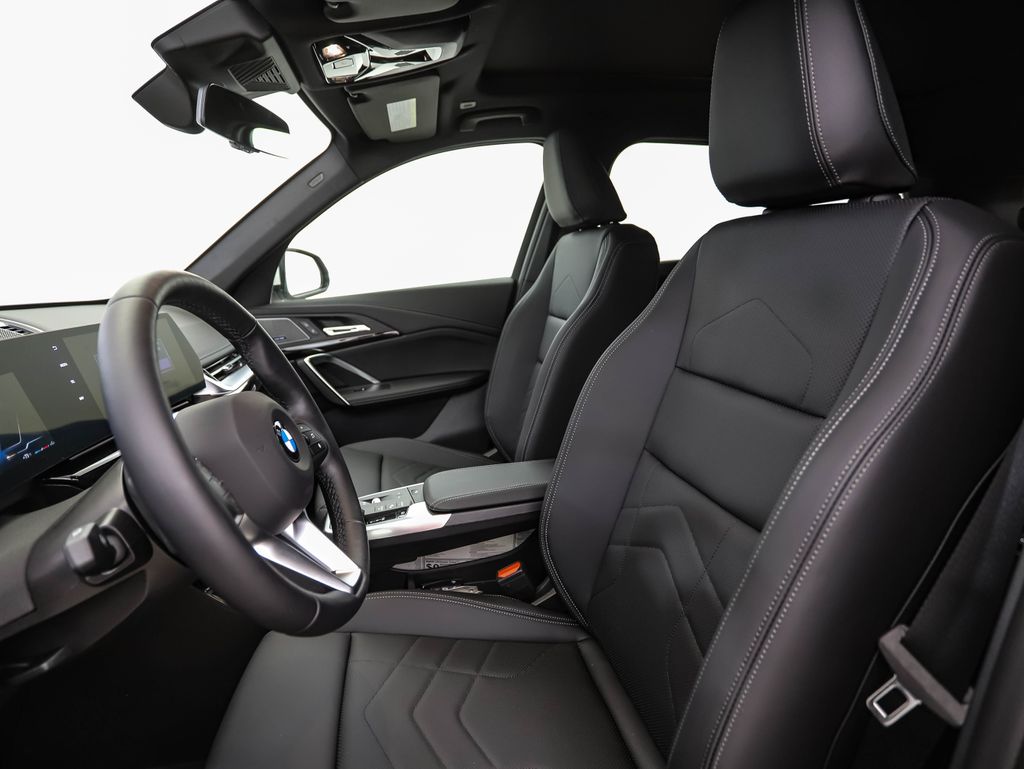 Thumbnail: 2026 BMW X1 - 11