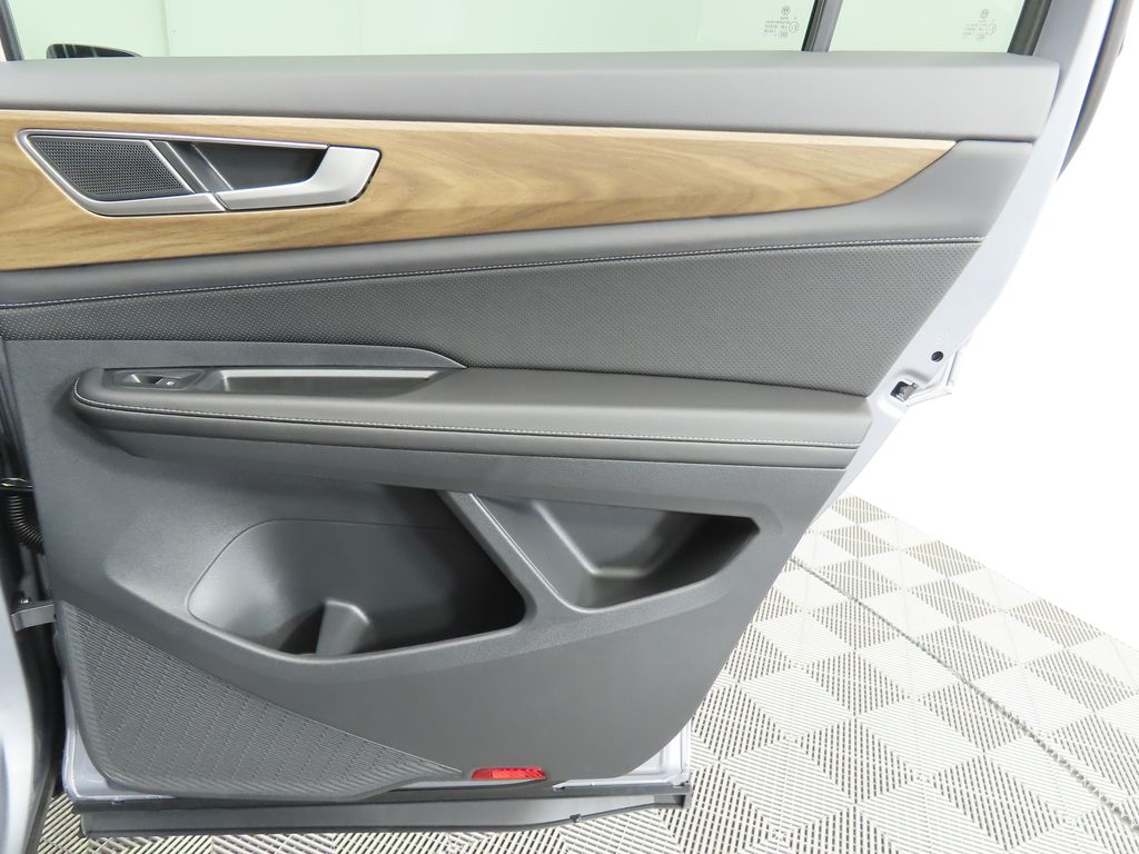 Thumbnail: 2026 Volkswagen Atlas - 28