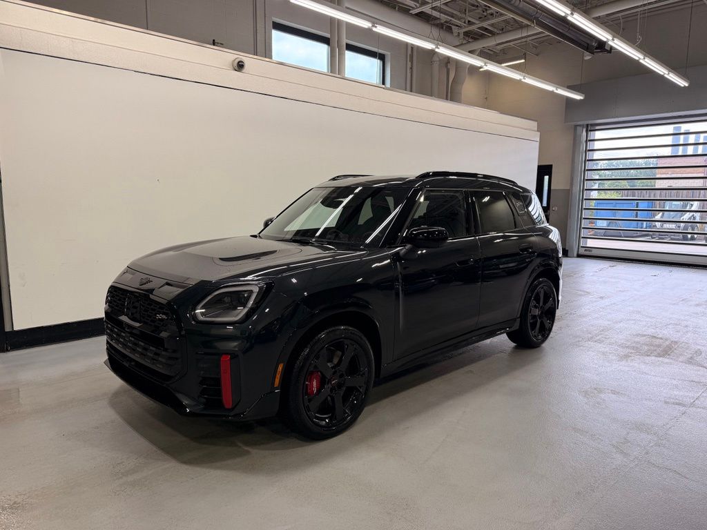 Thumbnail: 2027 MINI Cooper Countryman - 1