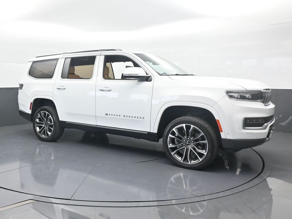 Used 2022 Bright White Clearcoat Jeep Series III image 8