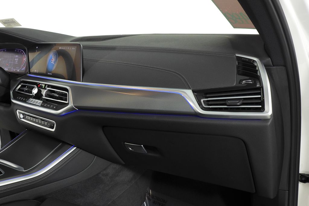 Thumbnail: 2023 BMW X5 - 14