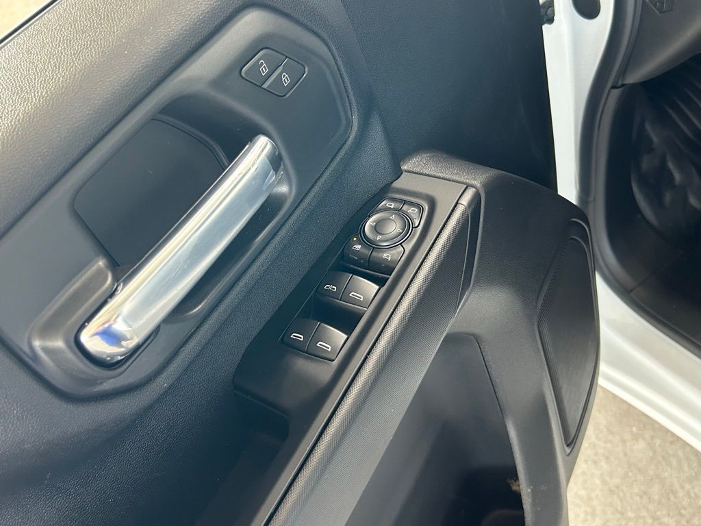 New 2026 Summit White Chevrolet Work Truck image 36