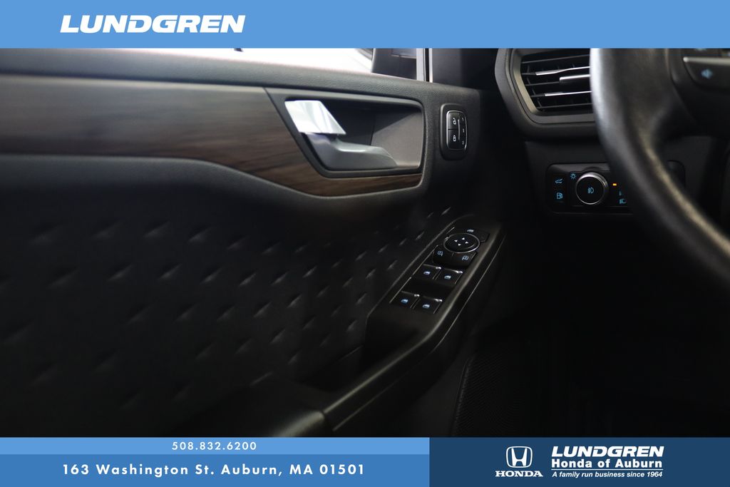Used 2020 Ford Escape Hybrid SUV