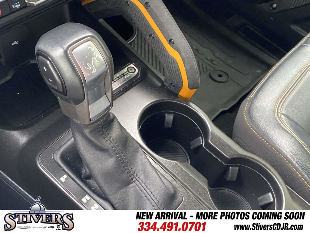 2022 Oxford White Ford Bronco Badlands 4X4 SUV