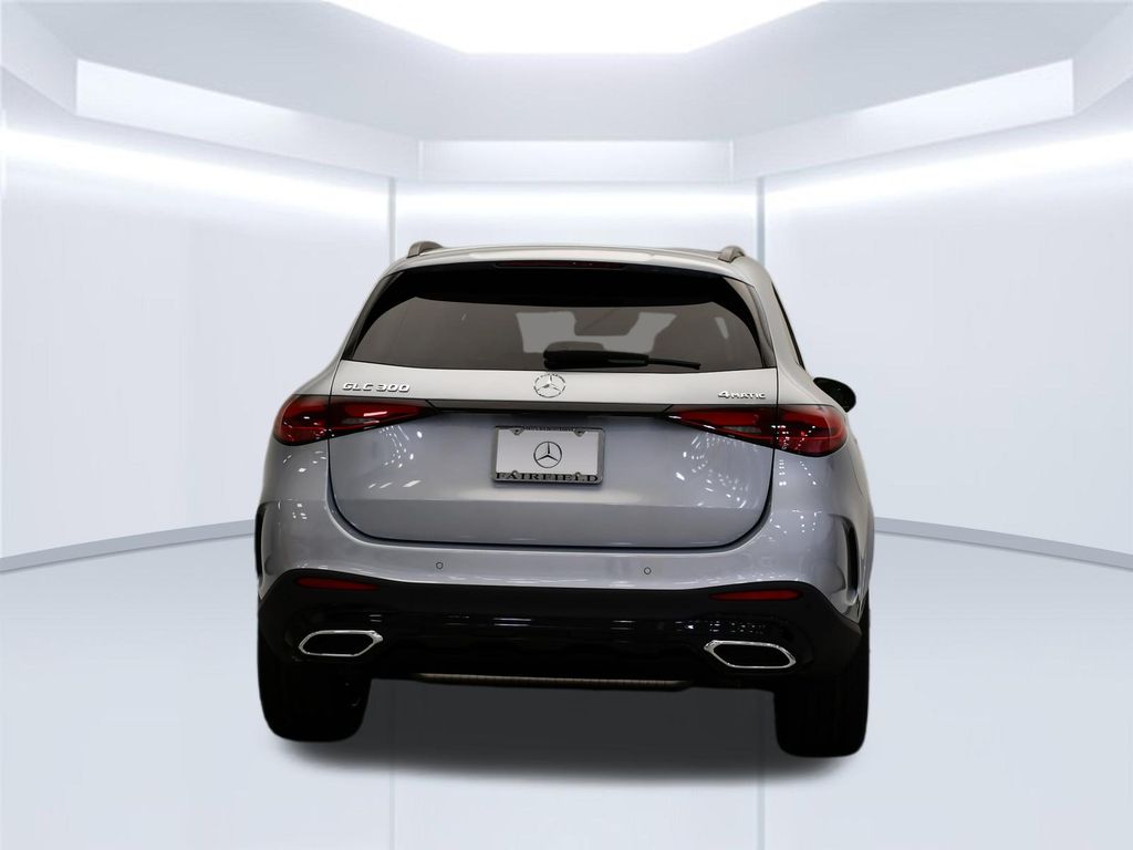 Thumbnail: 2026 Mercedes-Benz GLC - 4