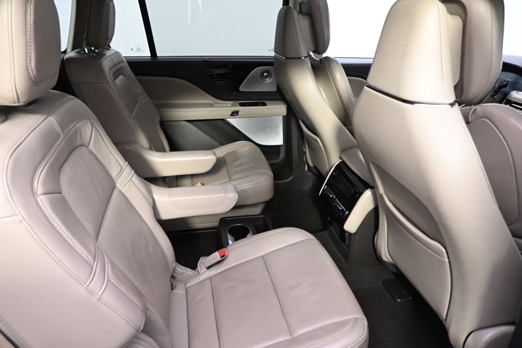 Certified Used 2021 Blue Lincoln Reserve image 18