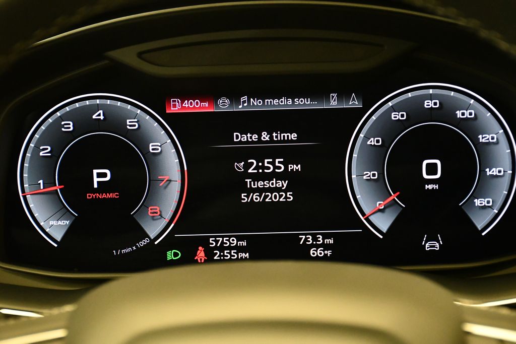 2025 Audi Q7 Premium 24