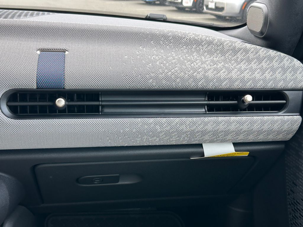 Thumbnail: 2026 MINI Cooper - 24