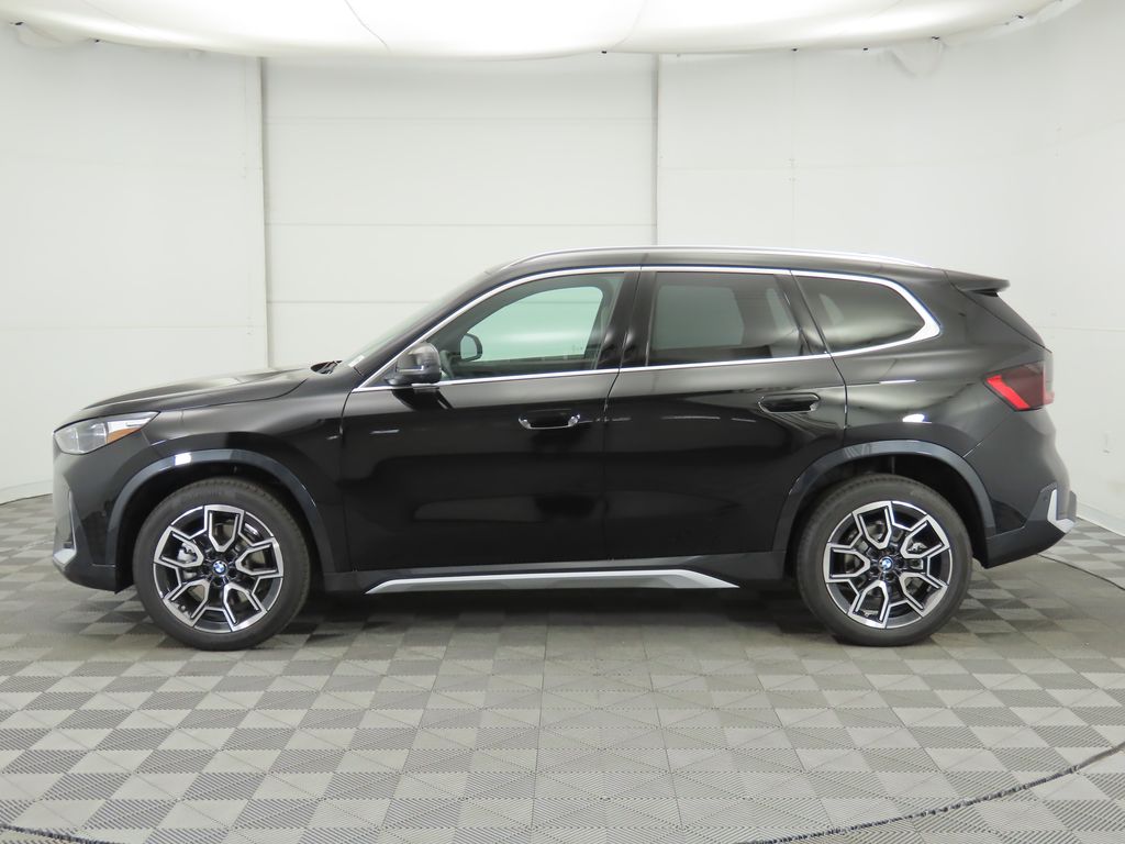 Thumbnail: 2025 BMW X1 - 8