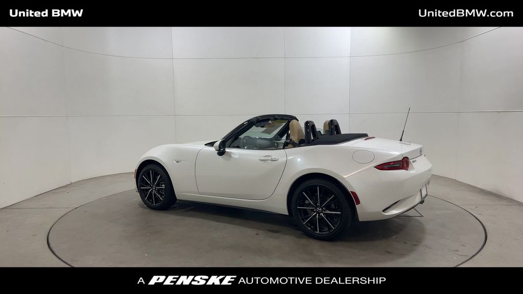 Thumbnail: 2024 Mazda MX-5 Miata - 6