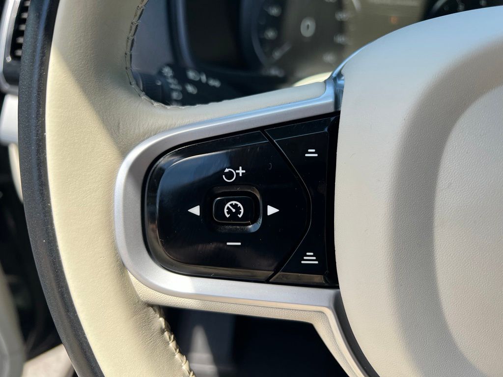 Used 2022 Volvo XC90 SUV