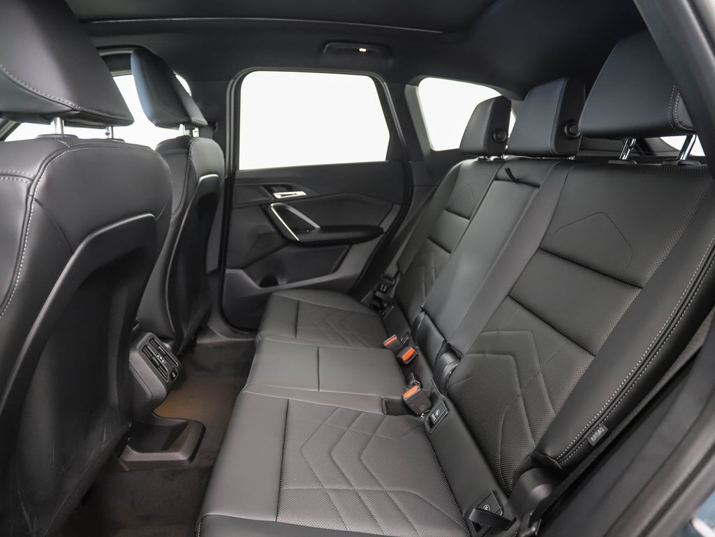 Thumbnail: 2026 BMW X1 - 22