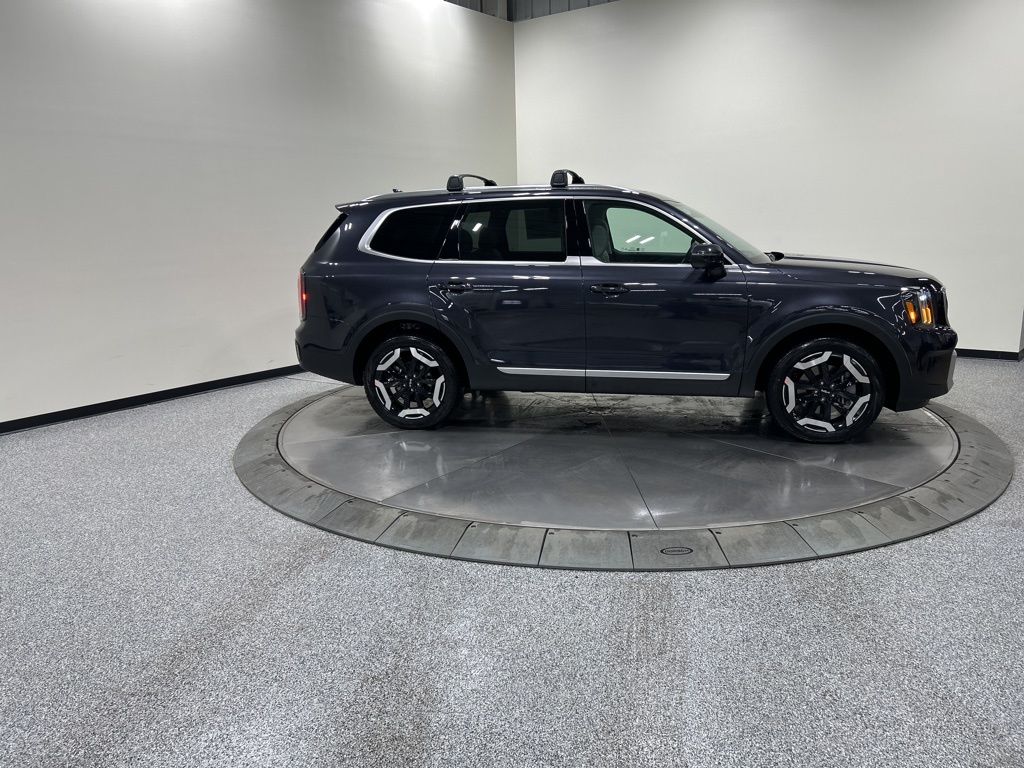 new 2025 Kia Telluride car, priced at $47,000
