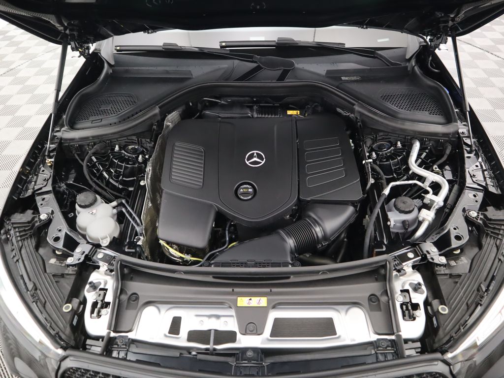 Thumbnail: 2026 Mercedes-Benz GLC - 30