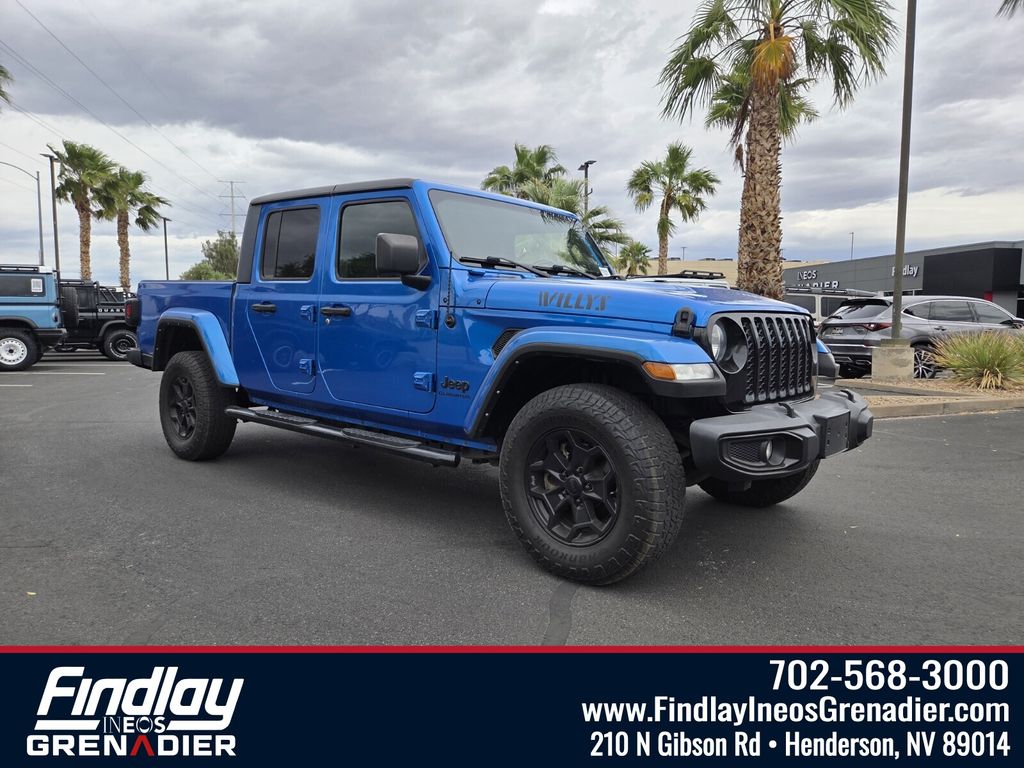 Hydro Blue Pearlcoat 2021 Jeep Gladiator Willys Crew Cab 4WD Pickup Truck Four-Wheel Drive 8-Speed Automatic