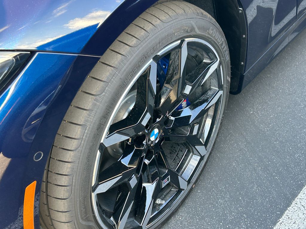 Thumbnail: 2026 BMW 4 Series - 3