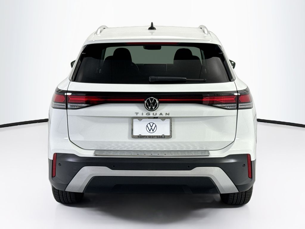 Thumbnail: 2025 Volkswagen Tiguan - 6
