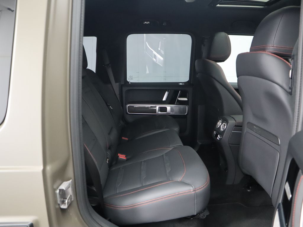 Thumbnail: 2025 Mercedes-Benz G-Class - 23