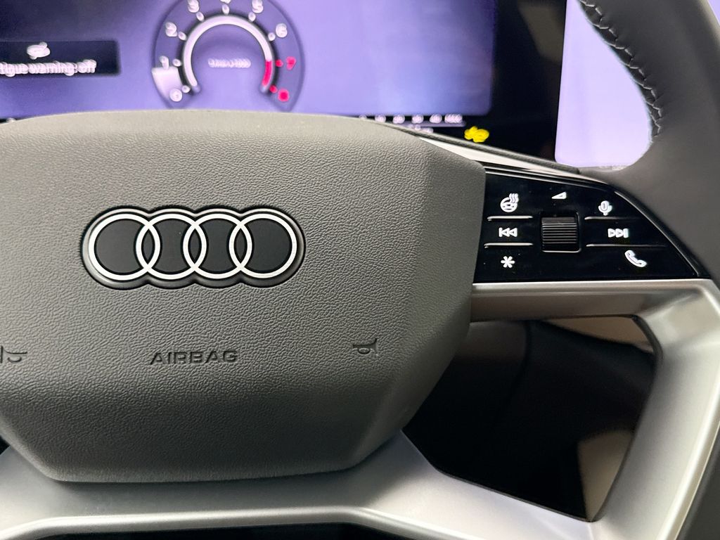 Thumbnail: 2026 Audi Q5 - 12