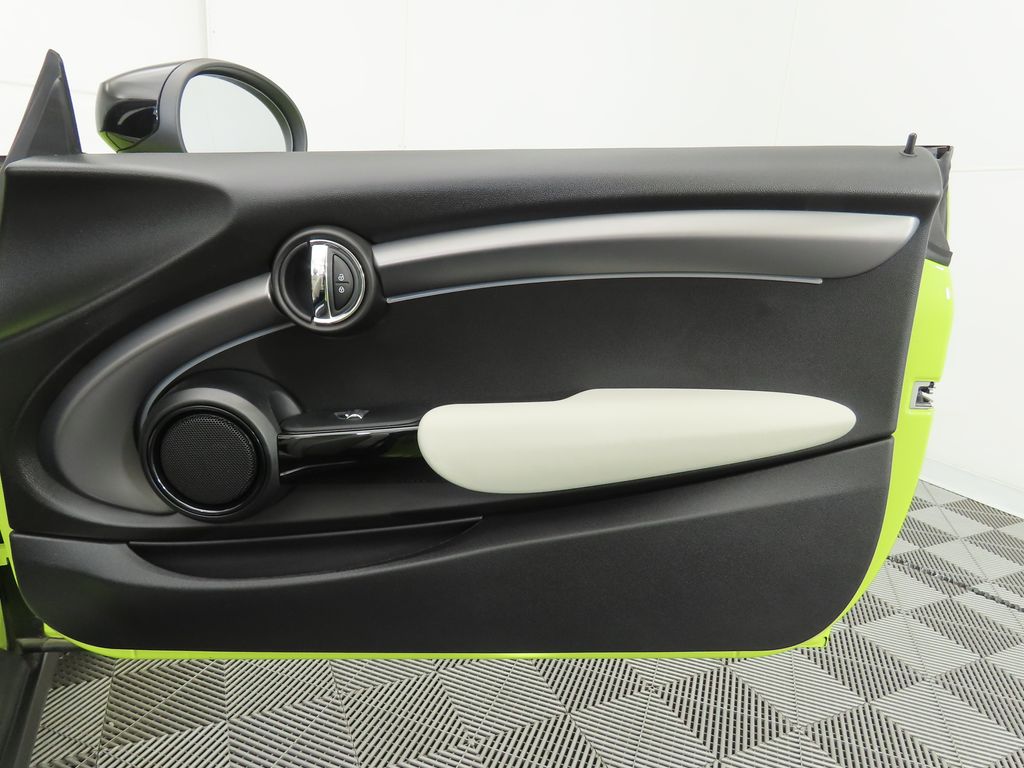 Thumbnail: 2024 MINI Cooper - 24