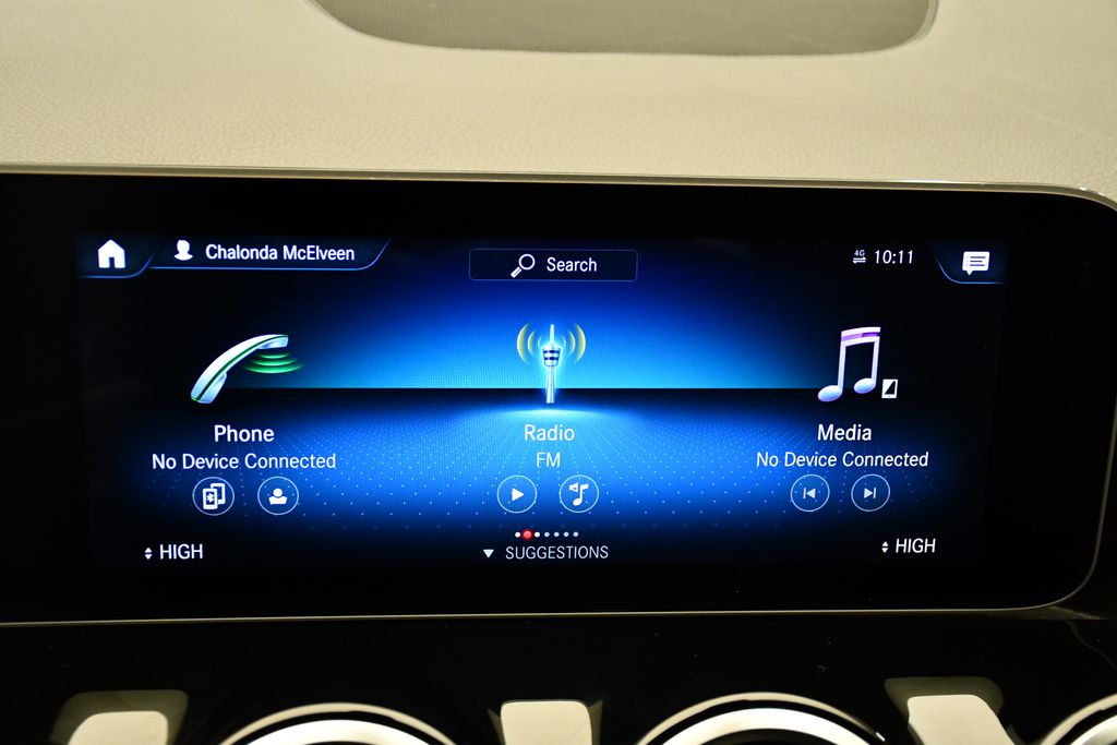 2021 Mercedes-Benz GLA 250 4MATIC 25
