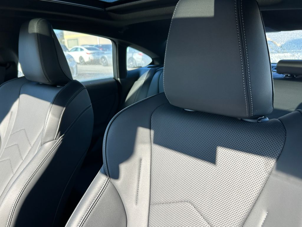 Thumbnail: 2026 BMW 2 Series - 14