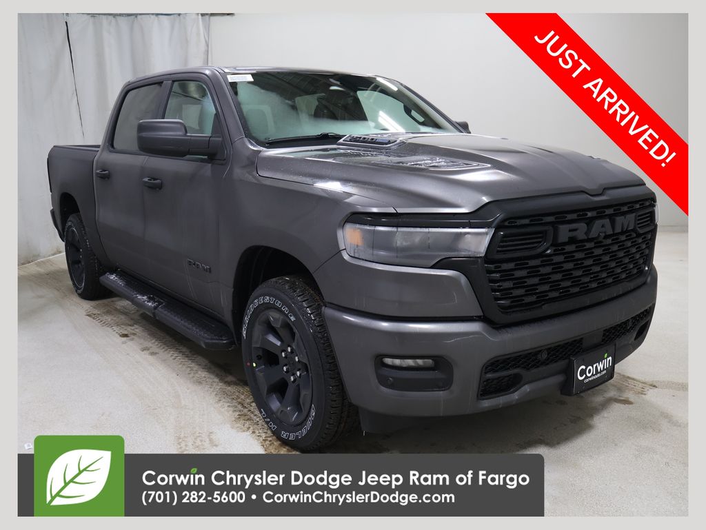 2026 RAM 1500 Express Crew Cab 4WD