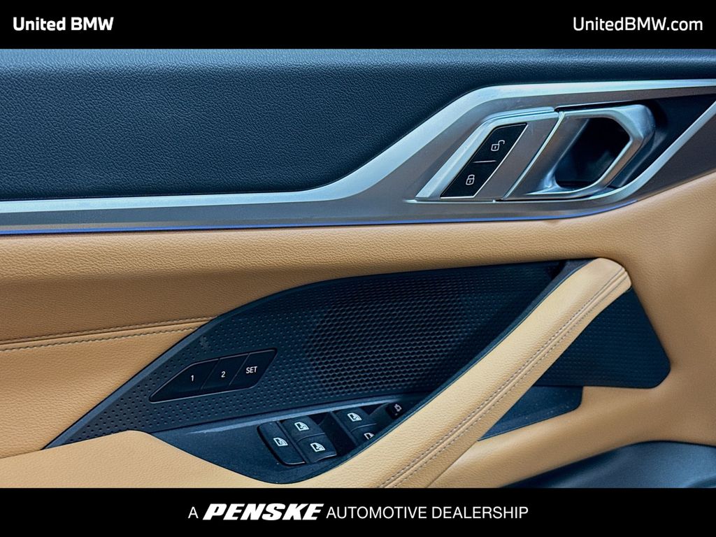 Thumbnail: 2025 BMW i4 - 3