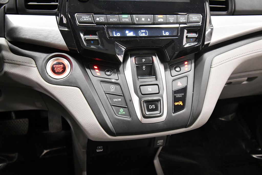 Used 2022 Honda Odyssey Van
