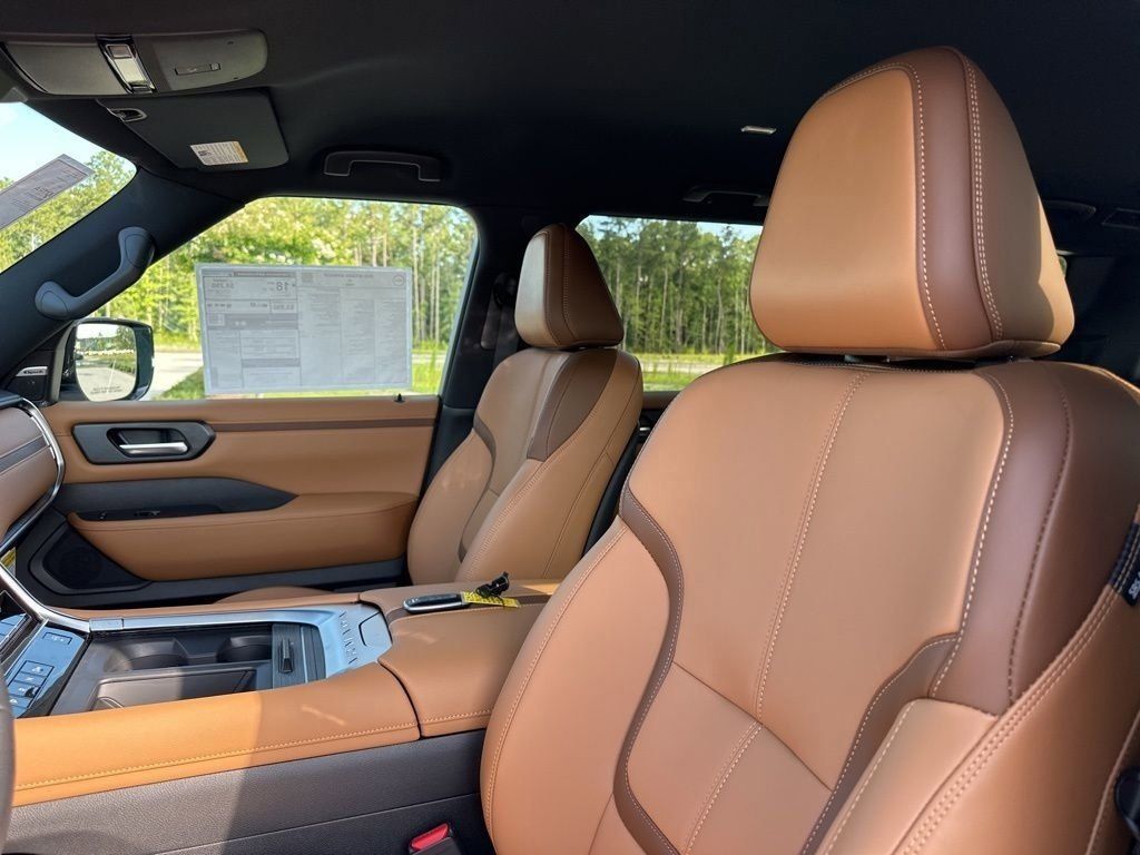 2025 Aspen White Tricoat Nissan Armada SL RWD SUV