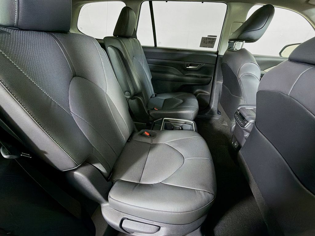 New 2026 Toyota Grand Highlander SUV
