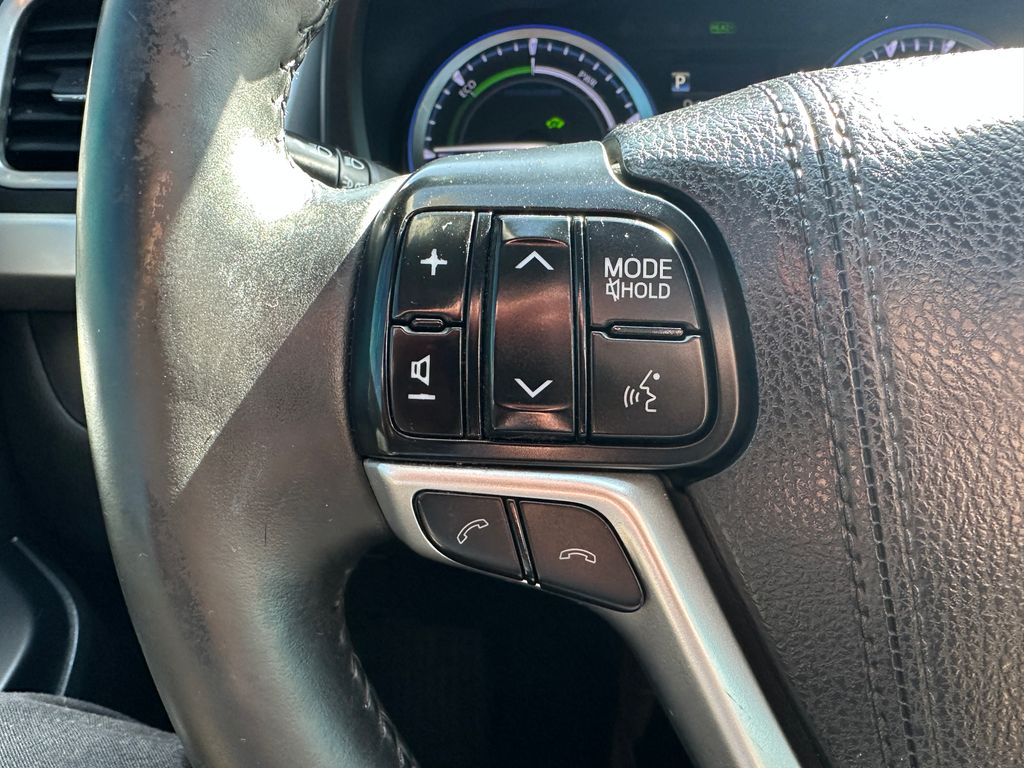 2017 Toyota Highlander Hybrid Limited Platinum