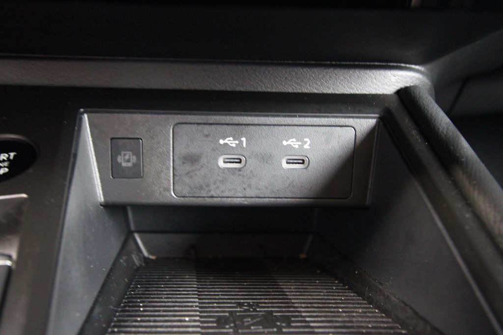 Used 2025 Nissan Kicks SUV