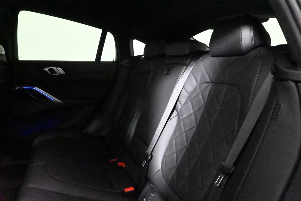 2025 BMW X6 xDrive40i 4