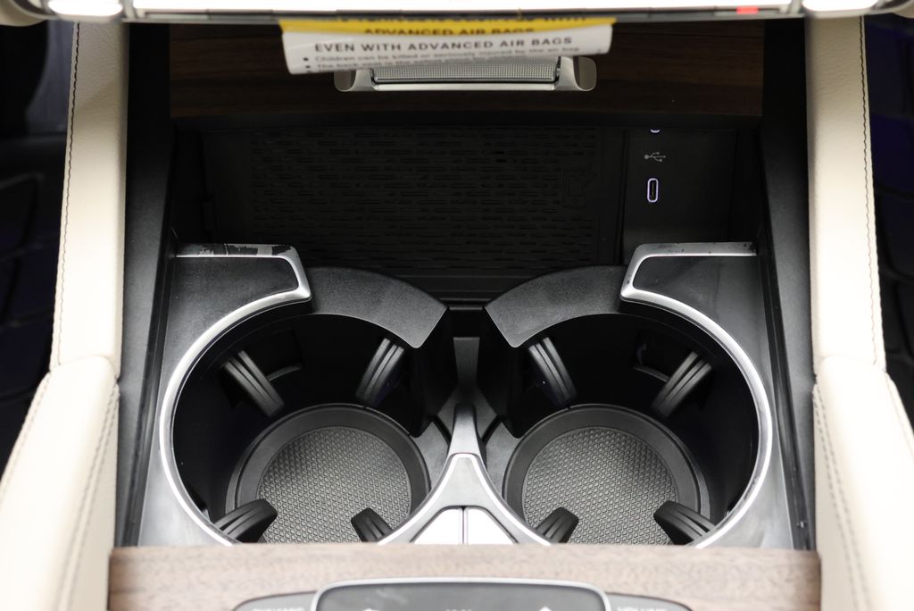 Thumbnail: 2026 Mercedes-Benz GLE - 28