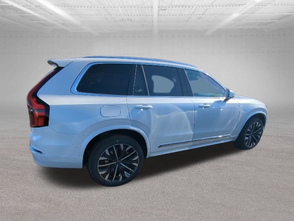 2026 Volvo XC90 Ultra - Photo 9