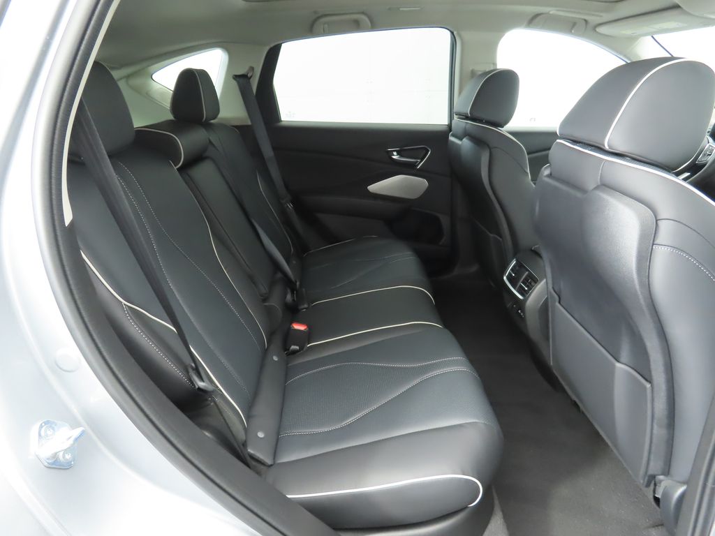 Thumbnail: 2026 Acura RDX - 22