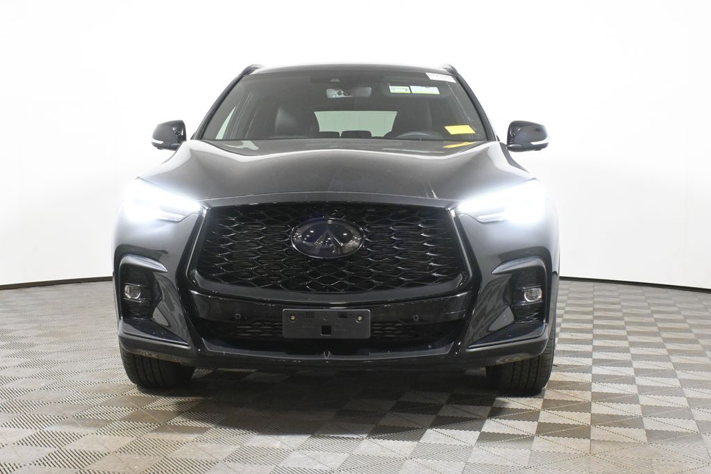 Thumbnail: 2025 INFINITI QX50 - 10