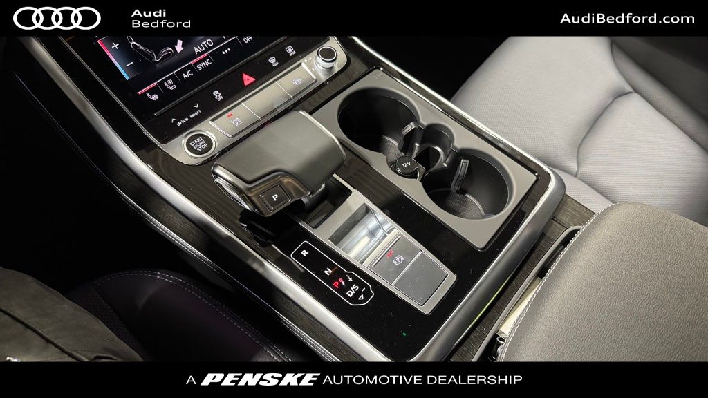 Thumbnail: 2025 Audi Q7 - 17