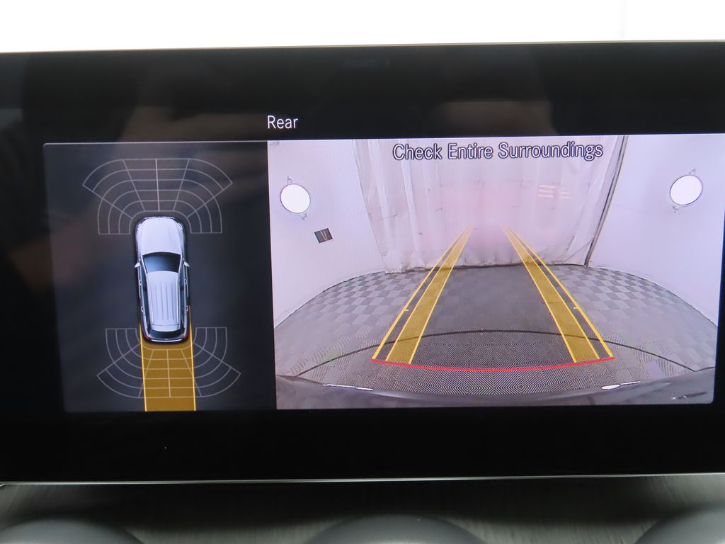 Thumbnail: 2022 Mercedes-Benz GLC - 15