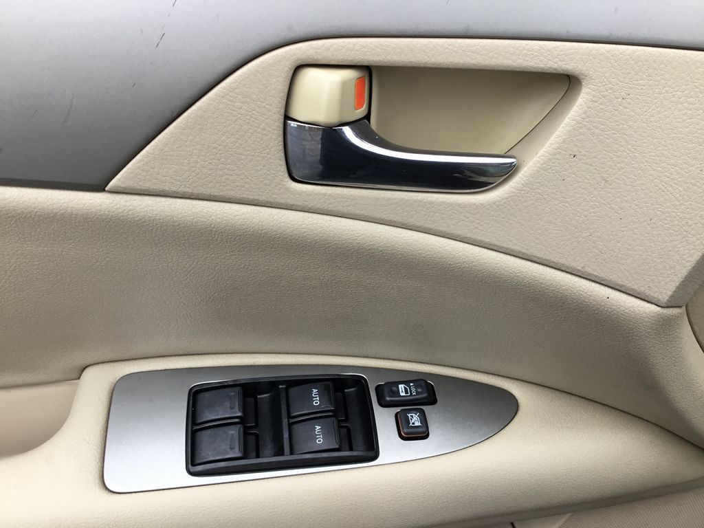 Thumbnail: 2009 Toyota Avalon - 17