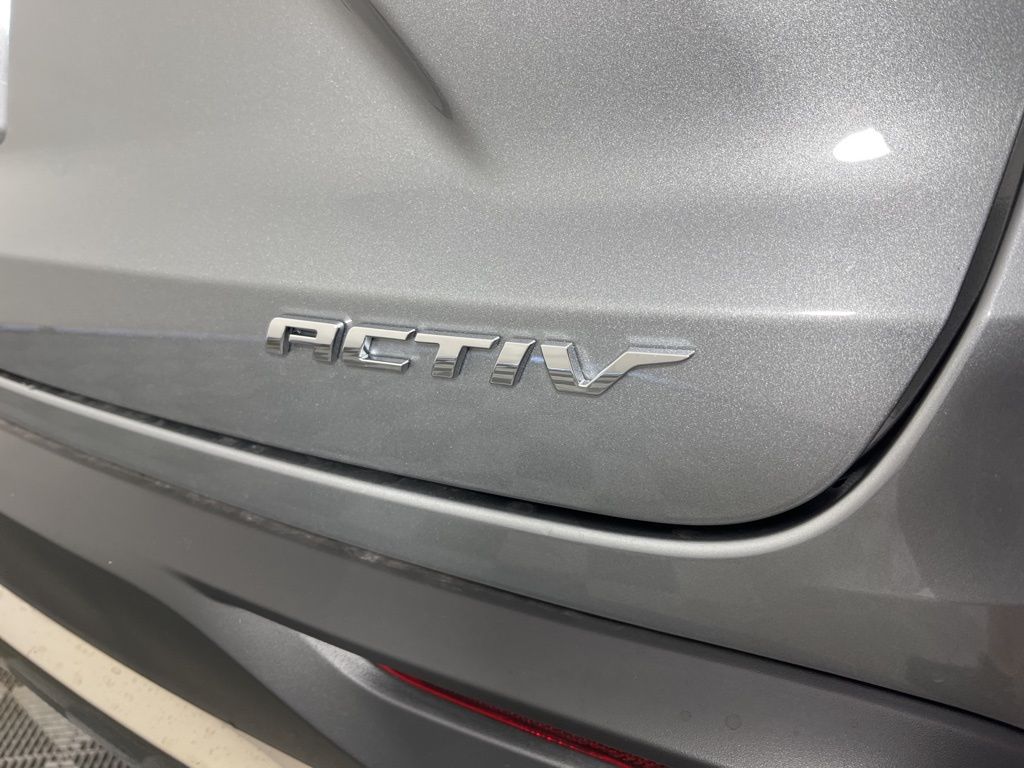 Thumbnail: 2025 Chevrolet Trax - 16