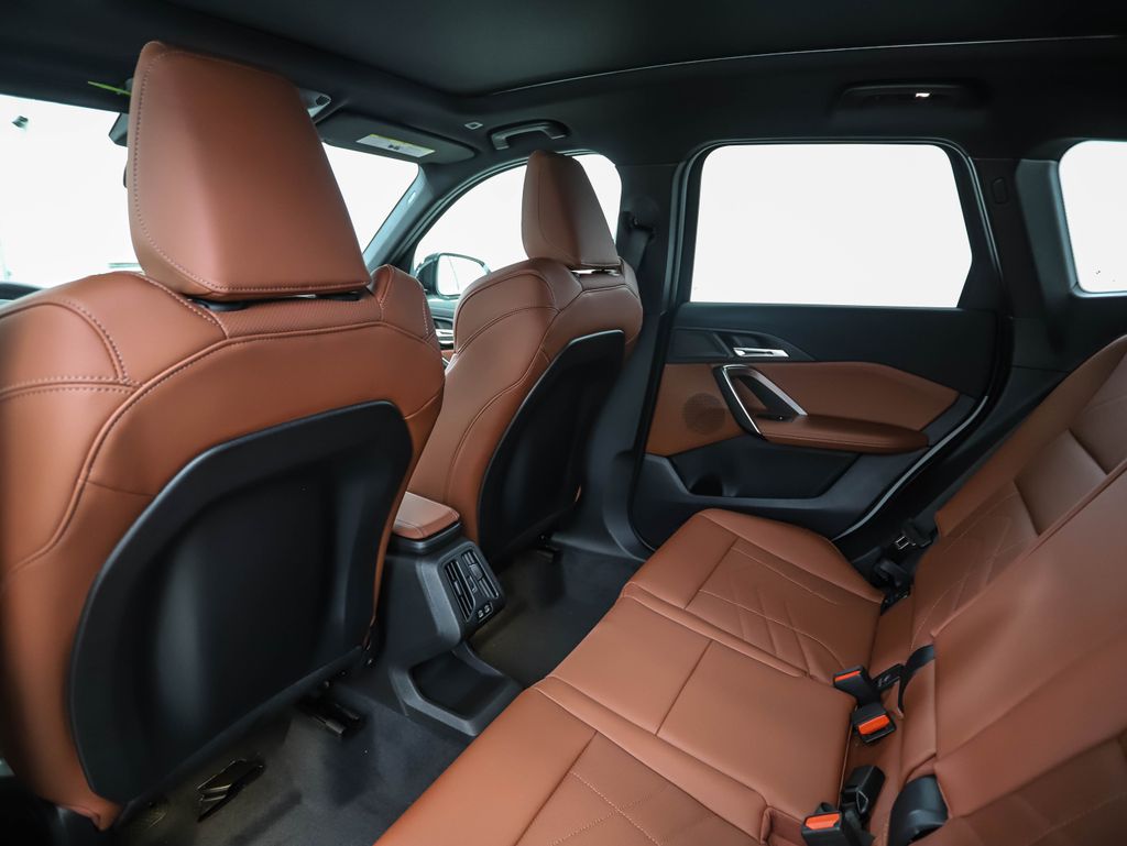 Thumbnail: 2026 BMW X1 - 21